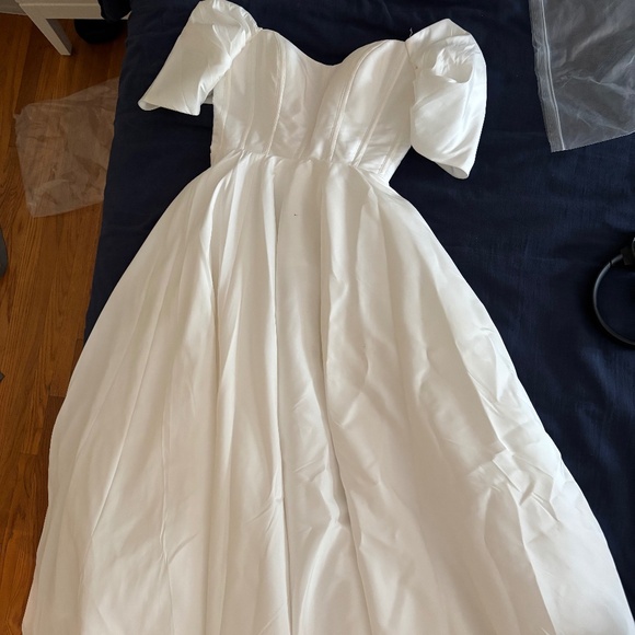 Anthropologie Wedding Dress (Jenny by Jenny Yoo Cassie Off-The-Shoulder A-Line)